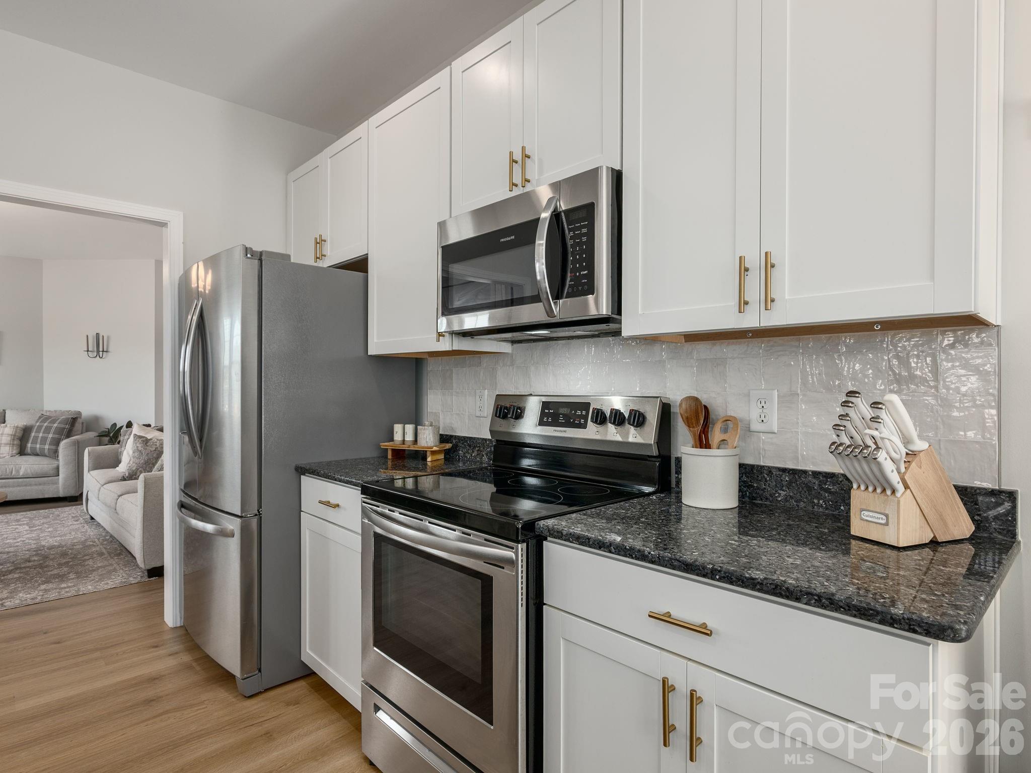 218 Water Leaf Drive — Weaverville