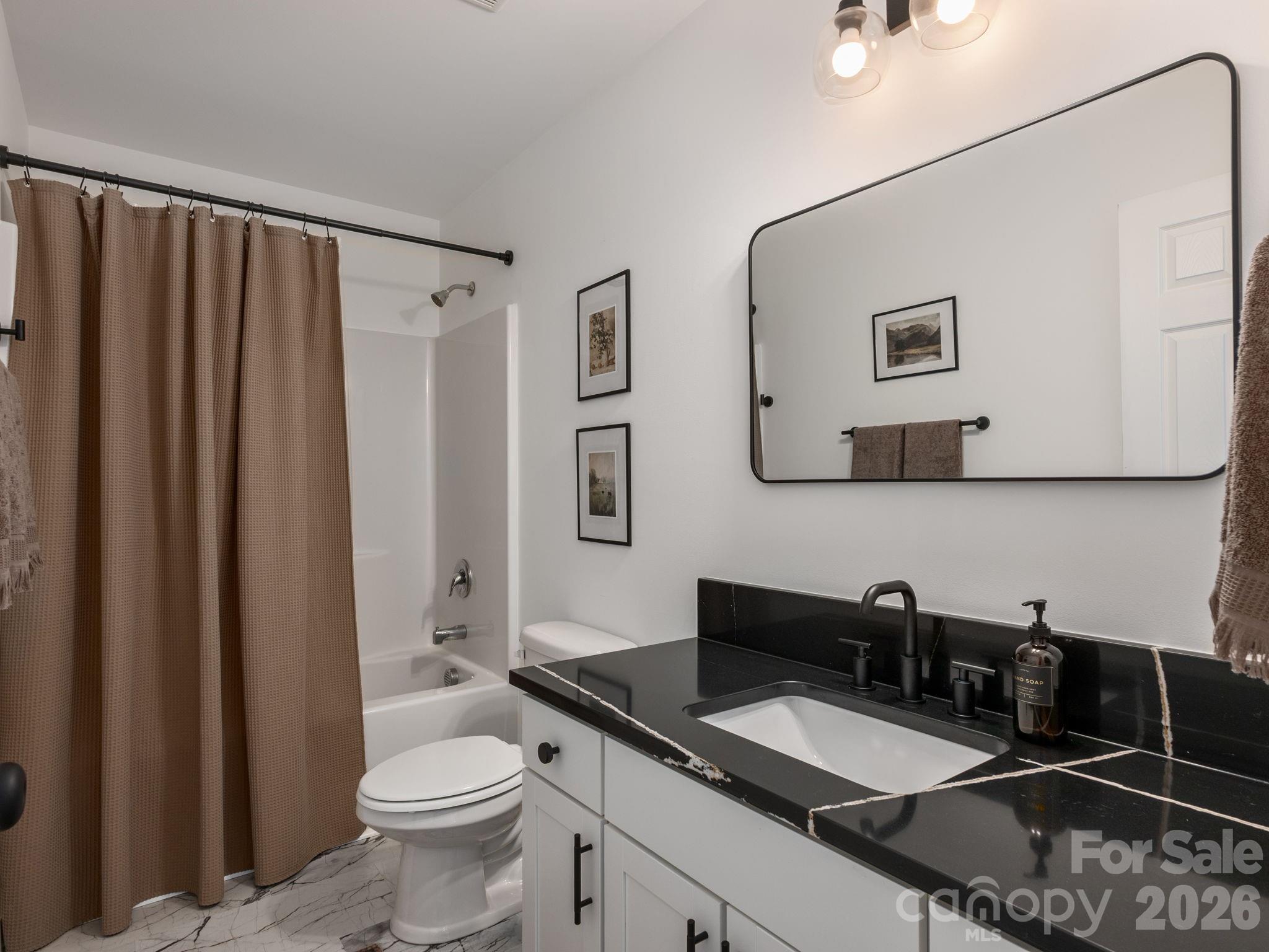 218 Water Leaf Drive — Weaverville