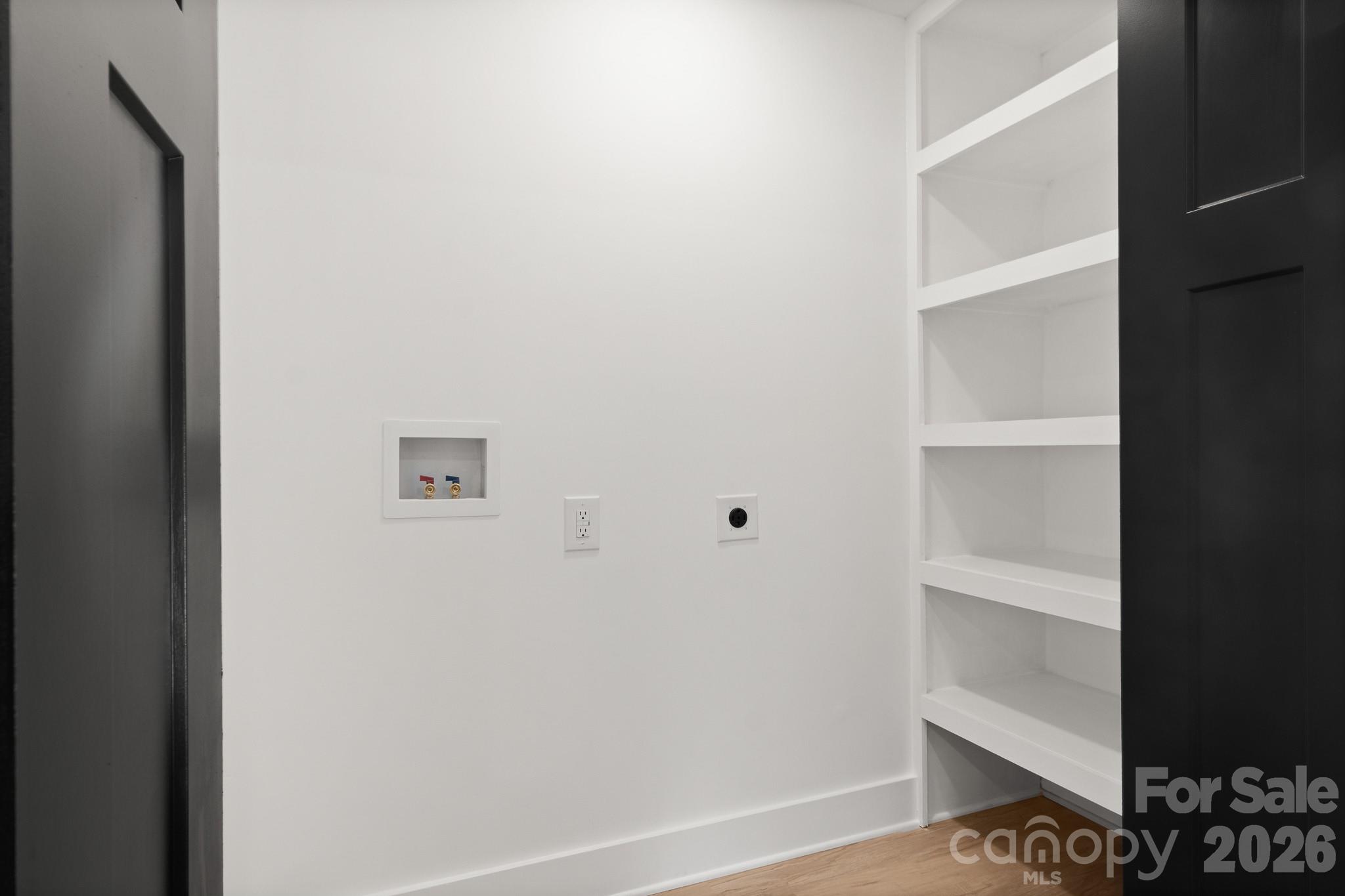 546 W Kingston Avenue — Charlotte