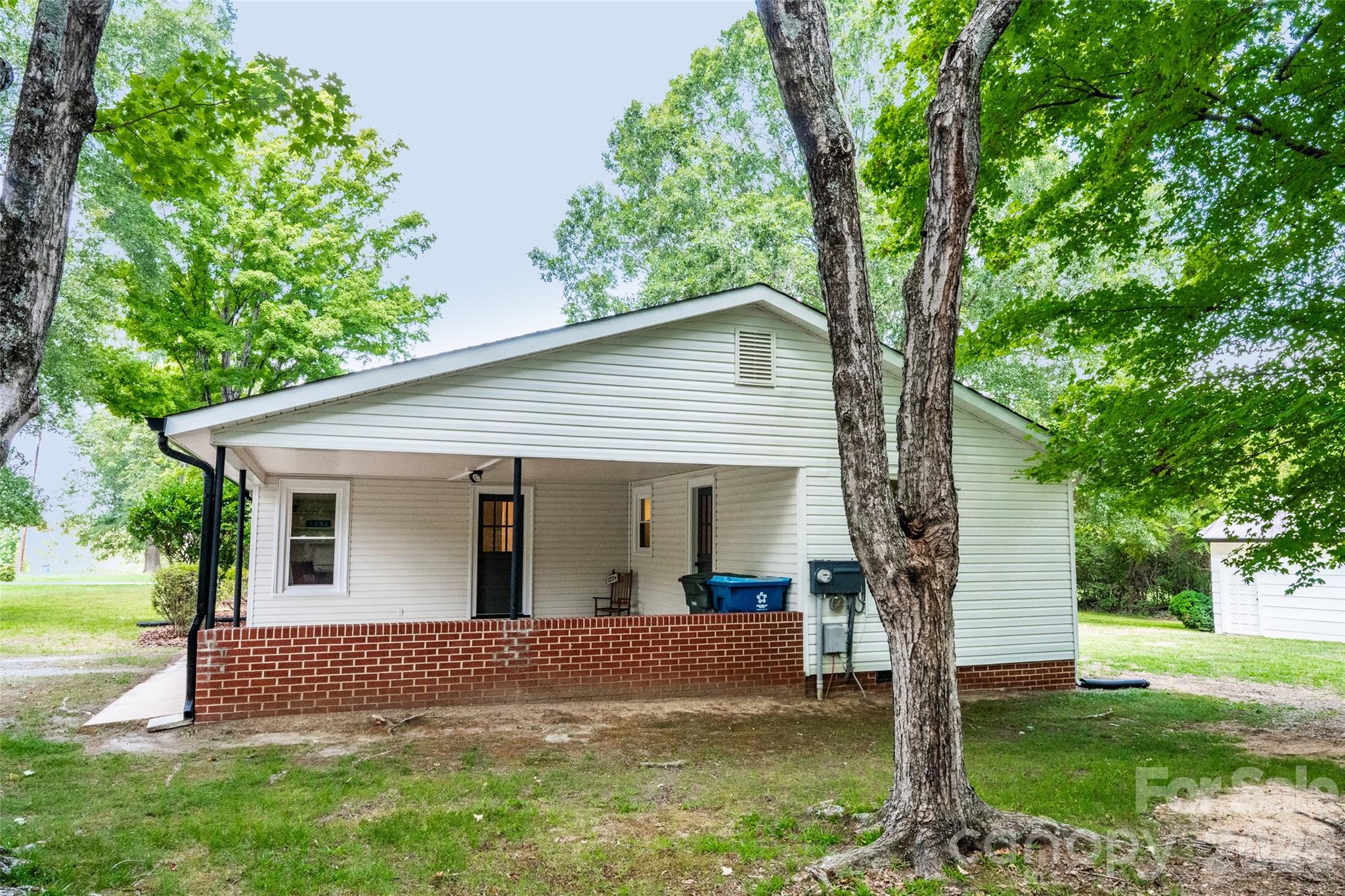 1224 Glenwood Avenue — Salisbury