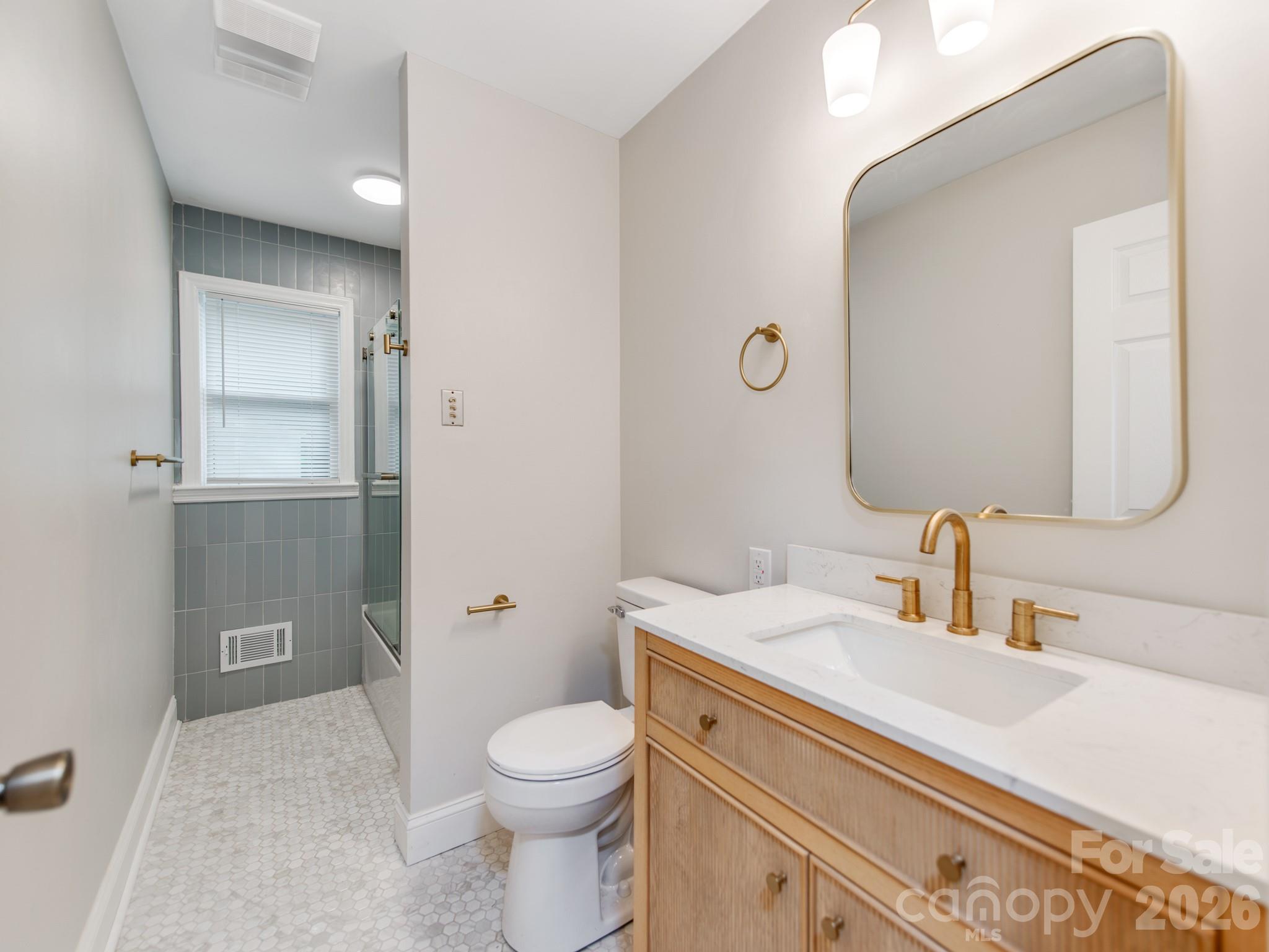 3326 Bonneville Drive — Charlotte