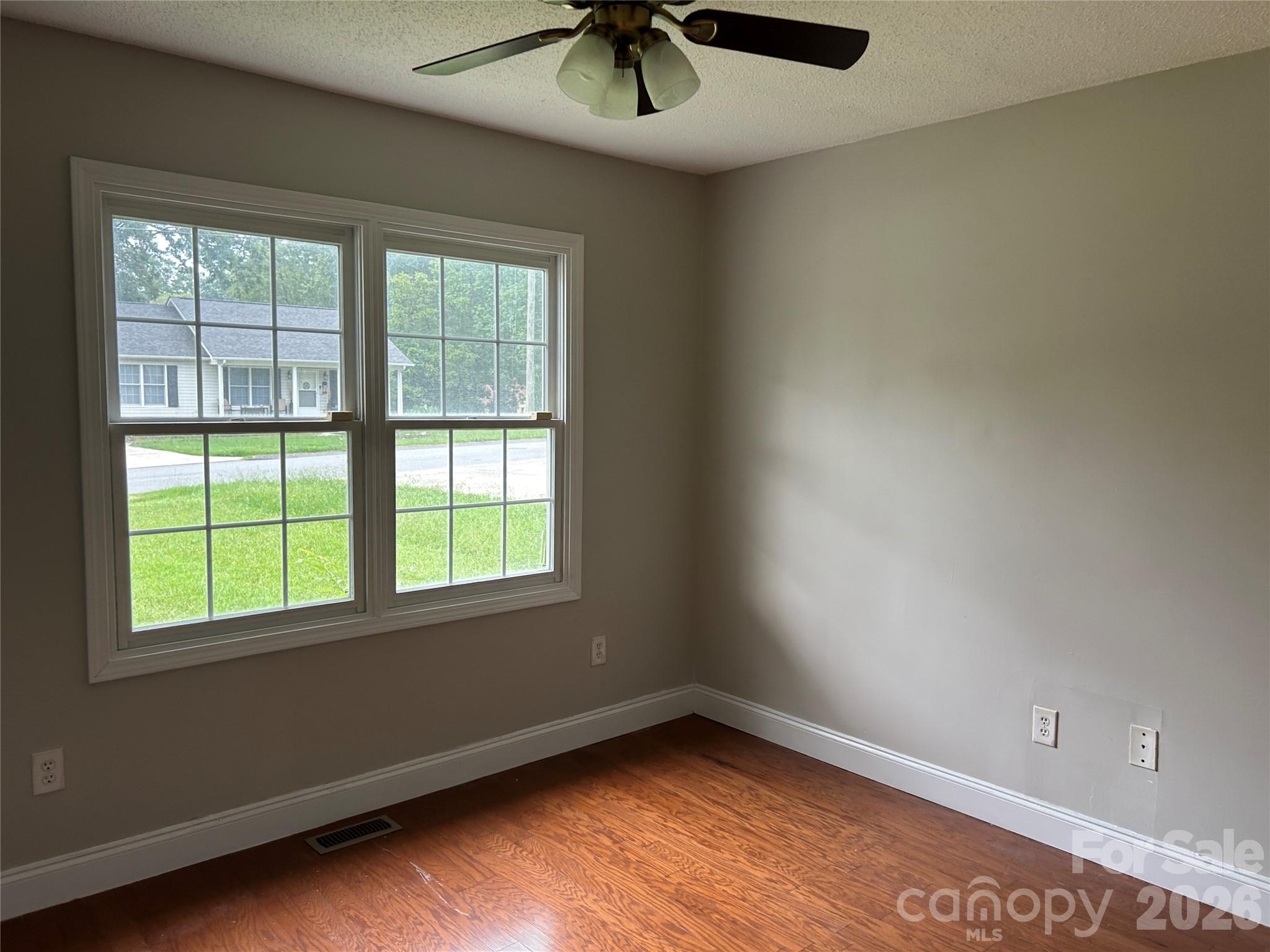 927 Floyd Lane — Gastonia