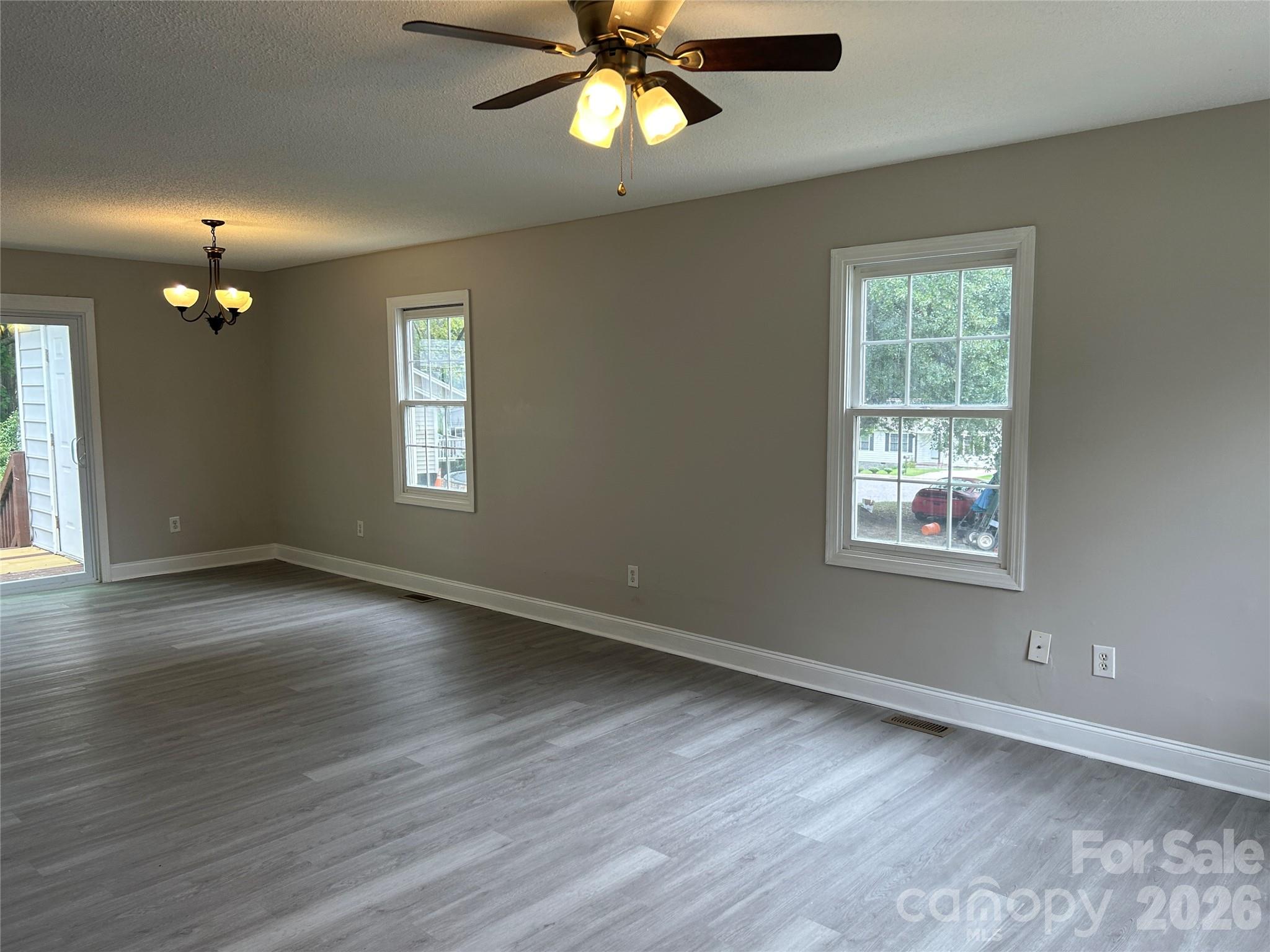 927 Floyd Lane — Gastonia