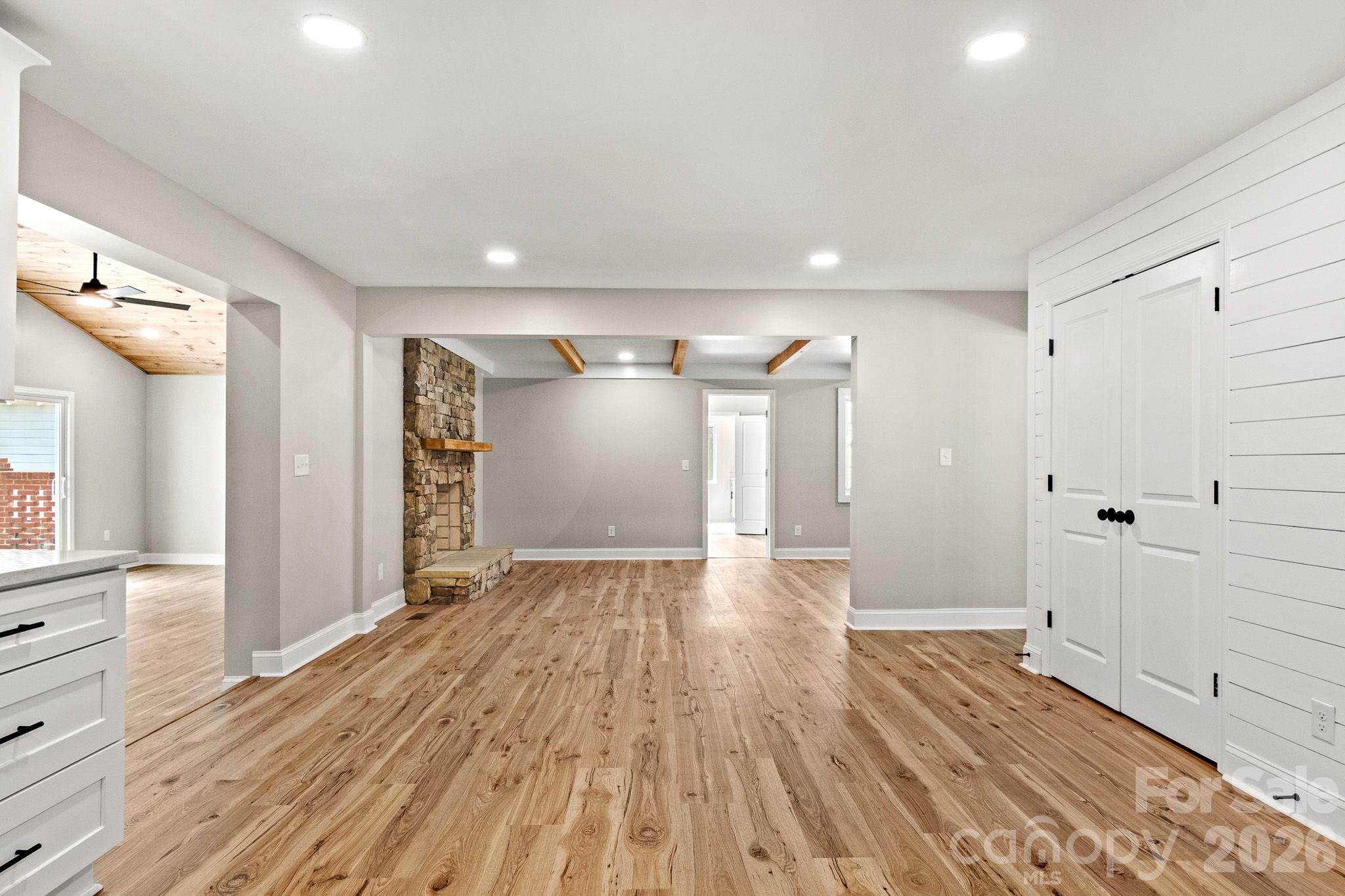 1103 W Elm Street — Shelby