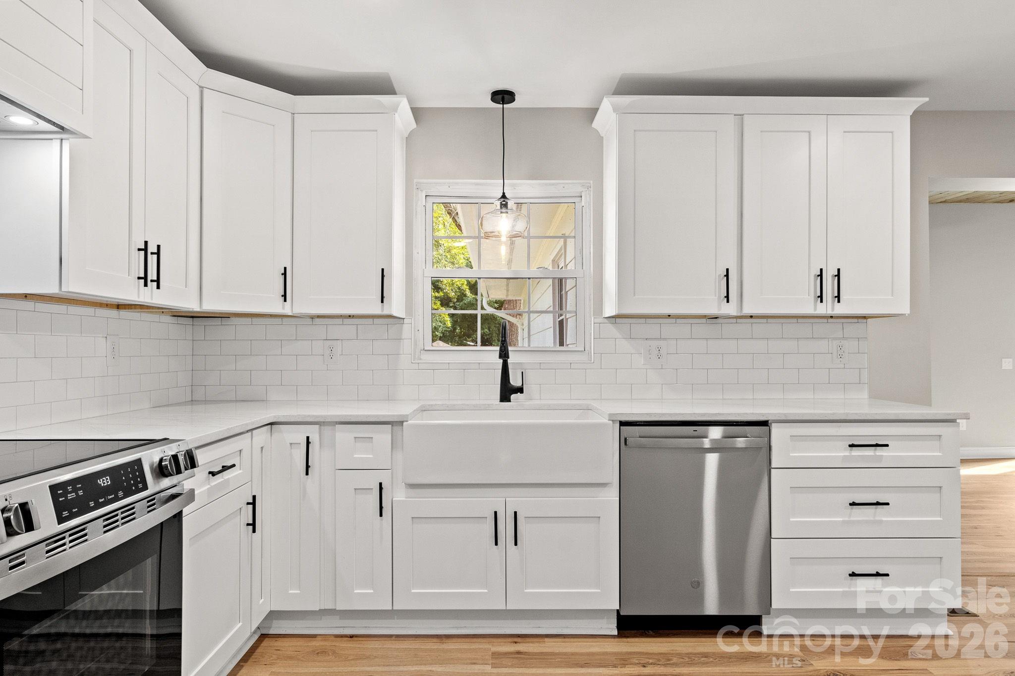 1103 W Elm Street — Shelby