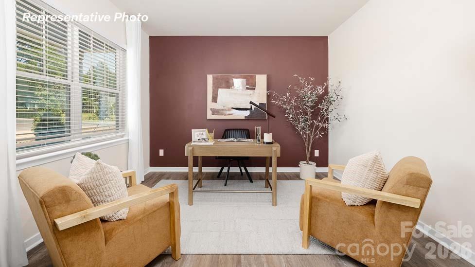 1702 7th Street Drive NE — Hickory