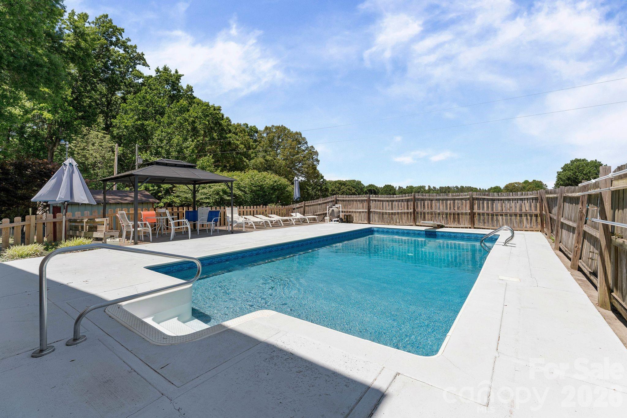 661 Liberty Church Road — Mocksville
