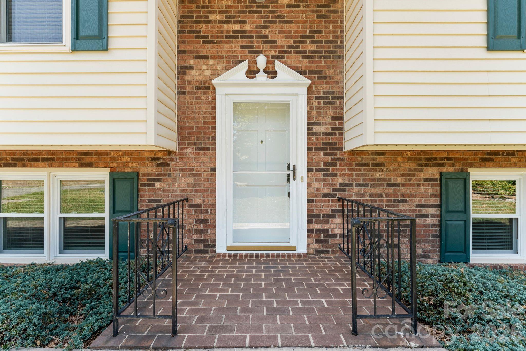 661 Liberty Church Road — Mocksville