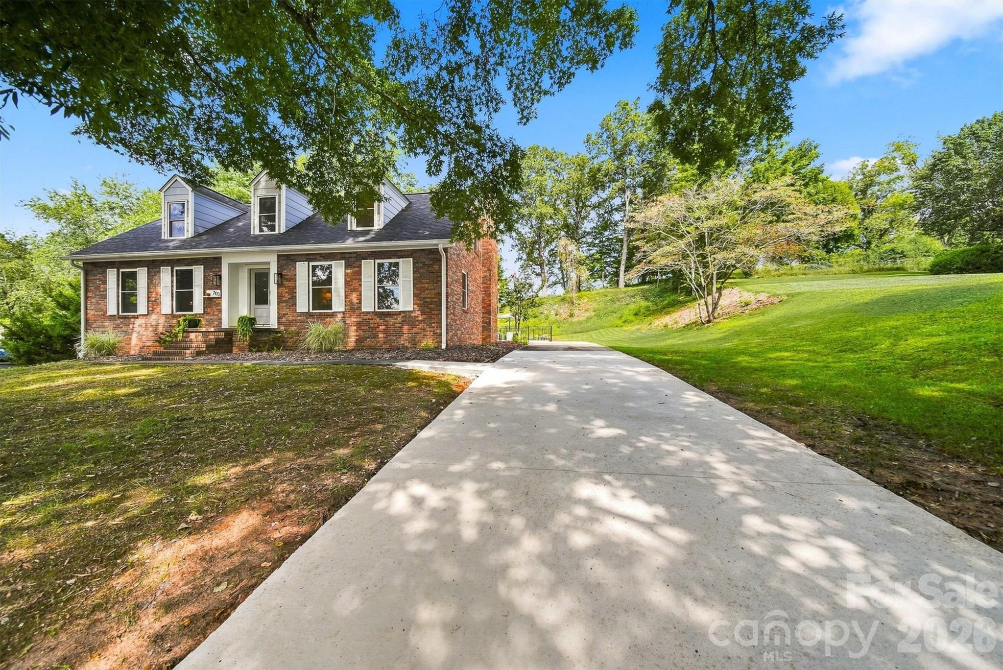 703 Wilmore Street NE — Lenoir