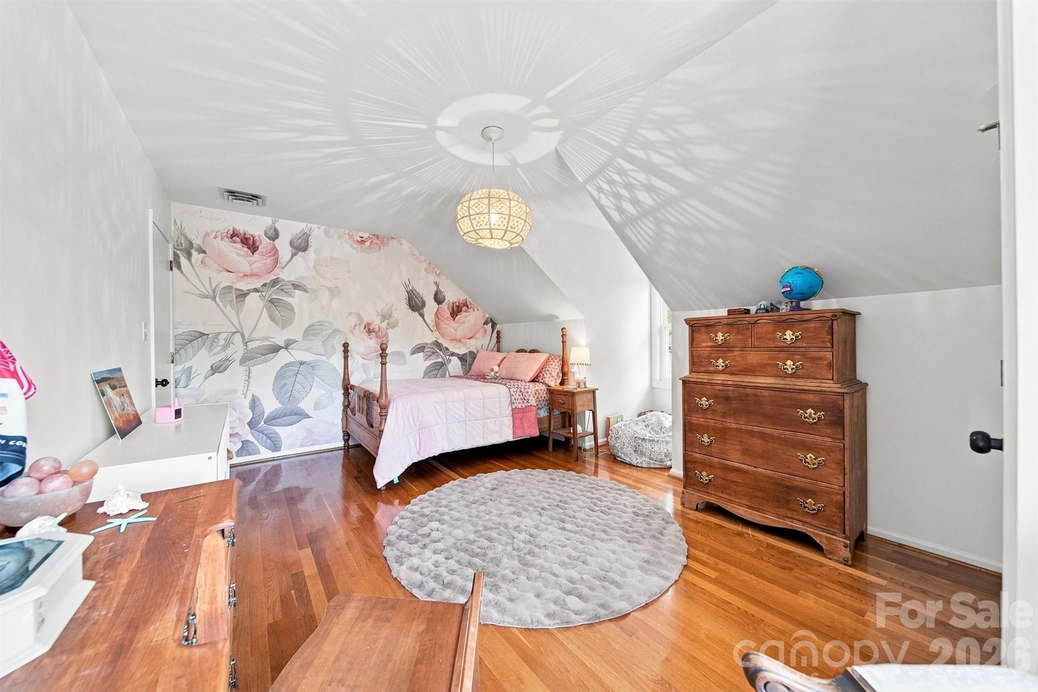 703 Wilmore Street NE — Lenoir