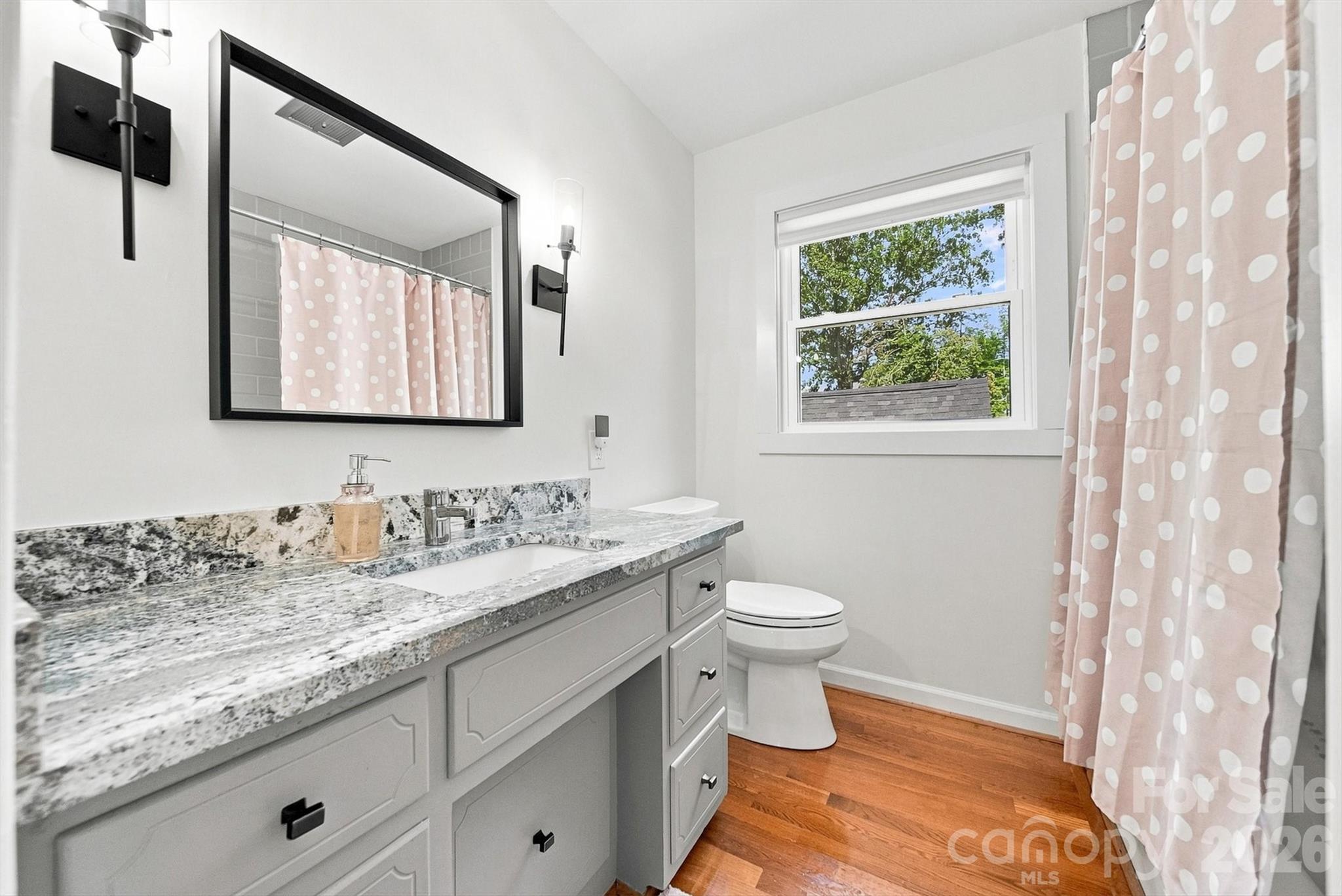 703 Wilmore Street NE — Lenoir