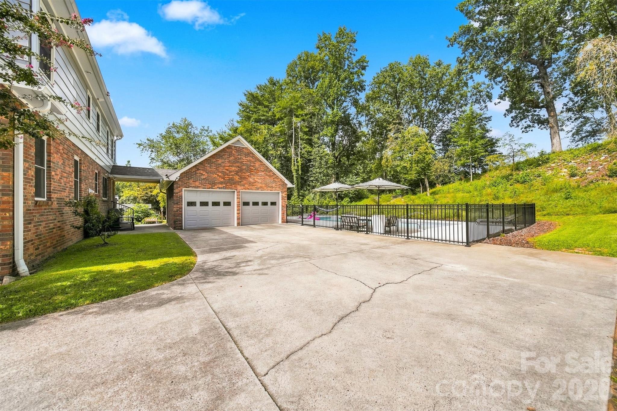 703 Wilmore Street NE — Lenoir