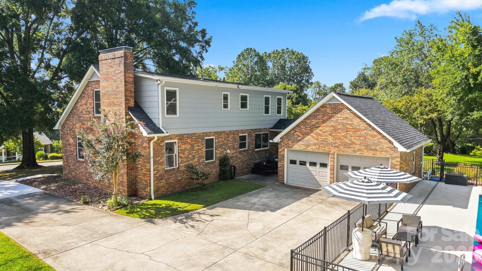 703 Wilmore Street NE — Lenoir