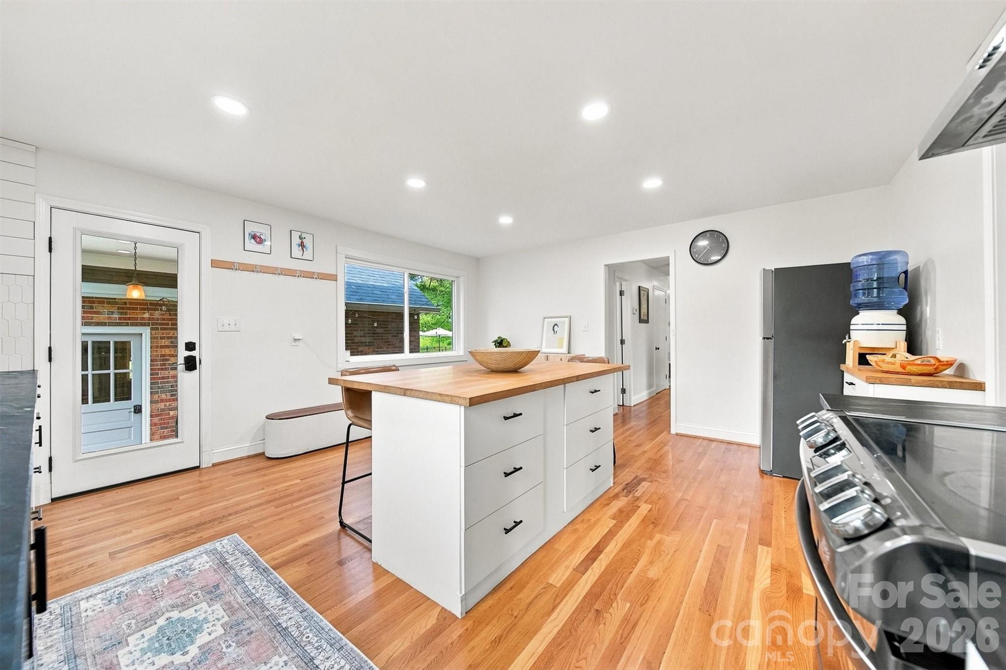703 Wilmore Street NE — Lenoir