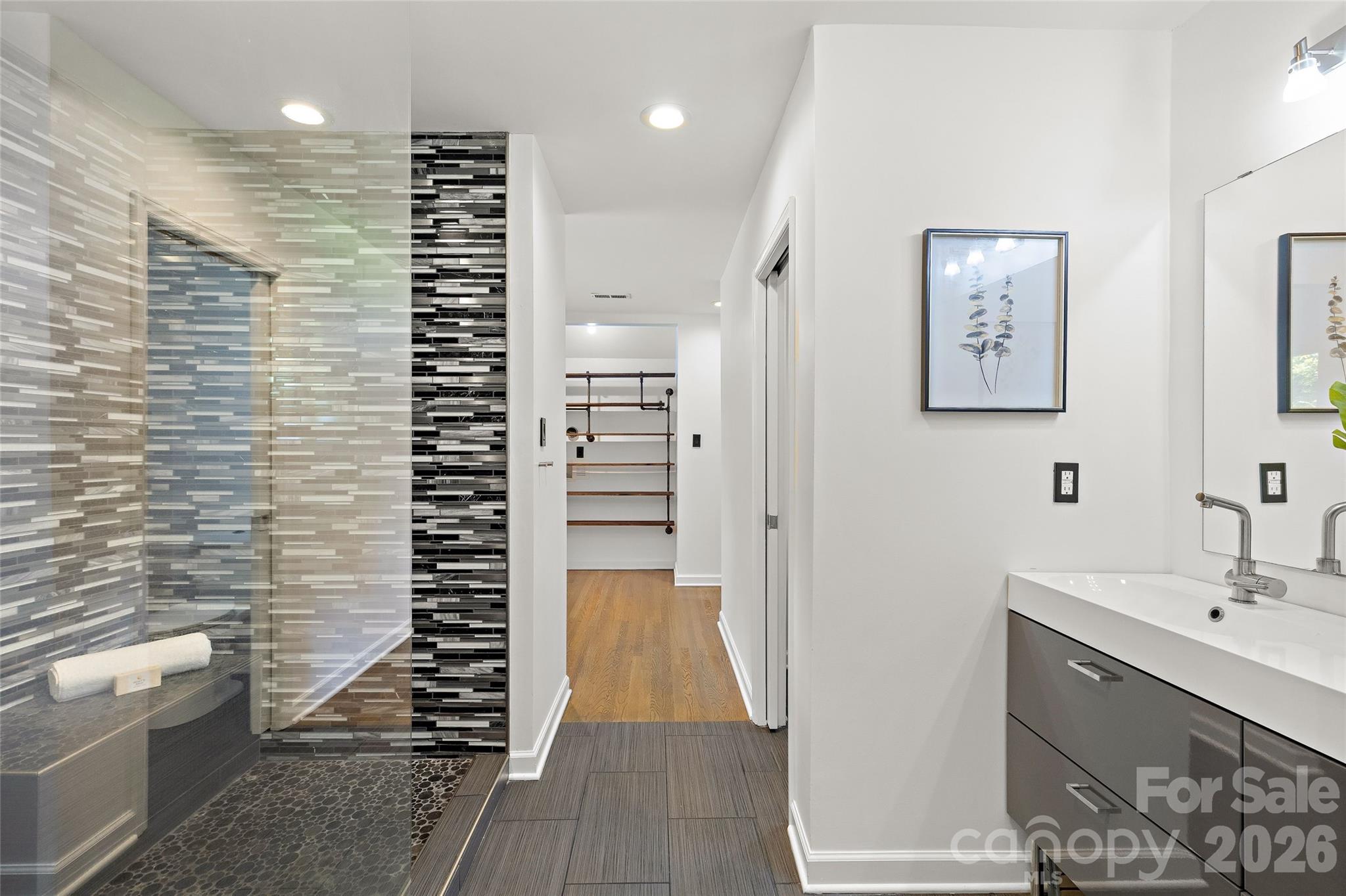 1222 Burtonwood Circle — Charlotte