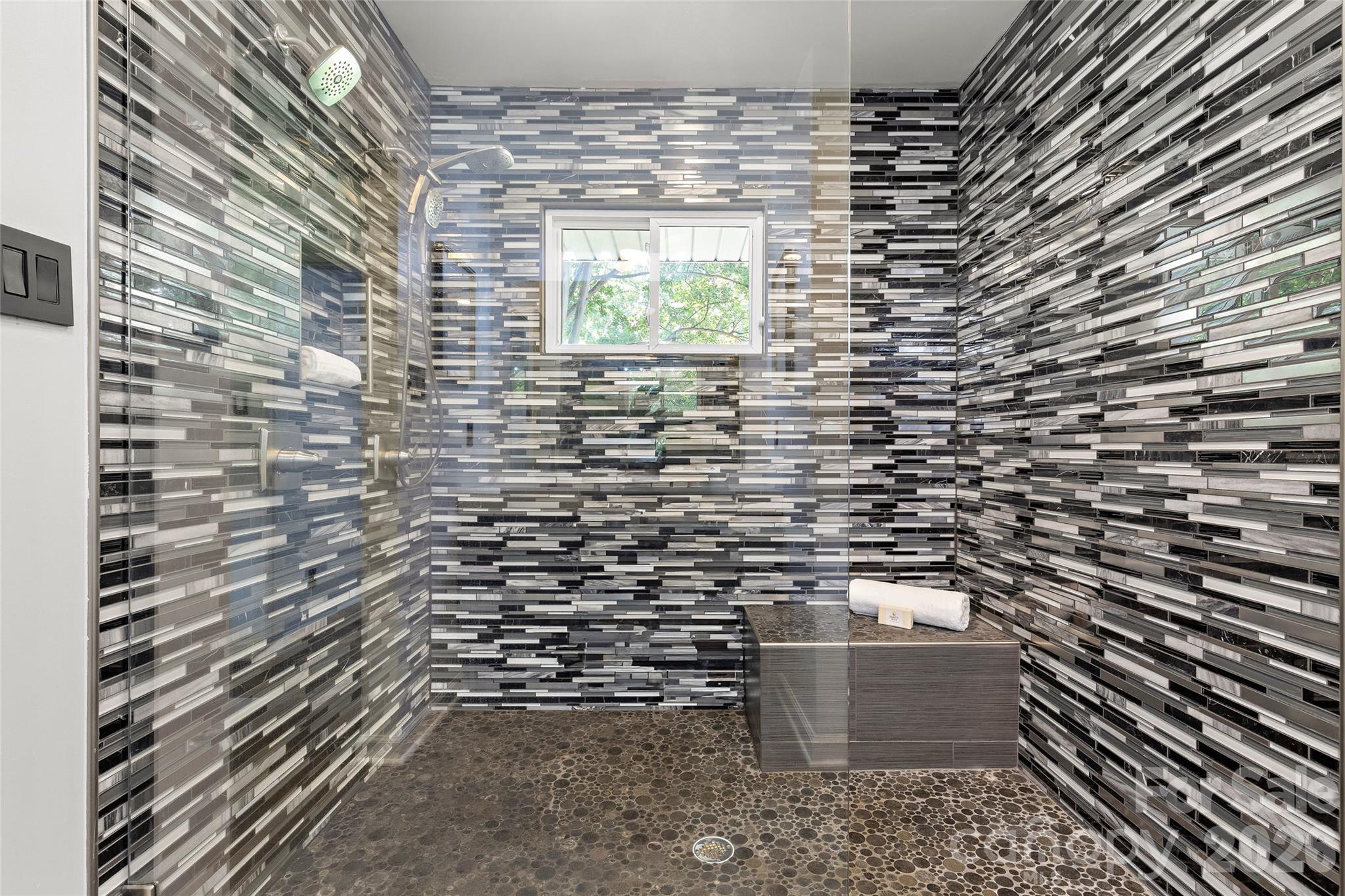 1222 Burtonwood Circle — Charlotte