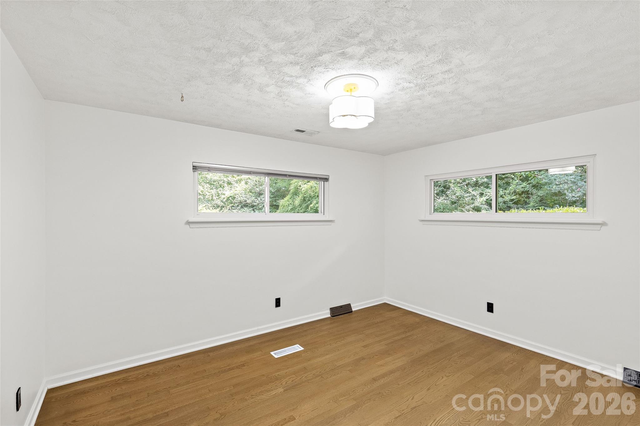1222 Burtonwood Circle — Charlotte