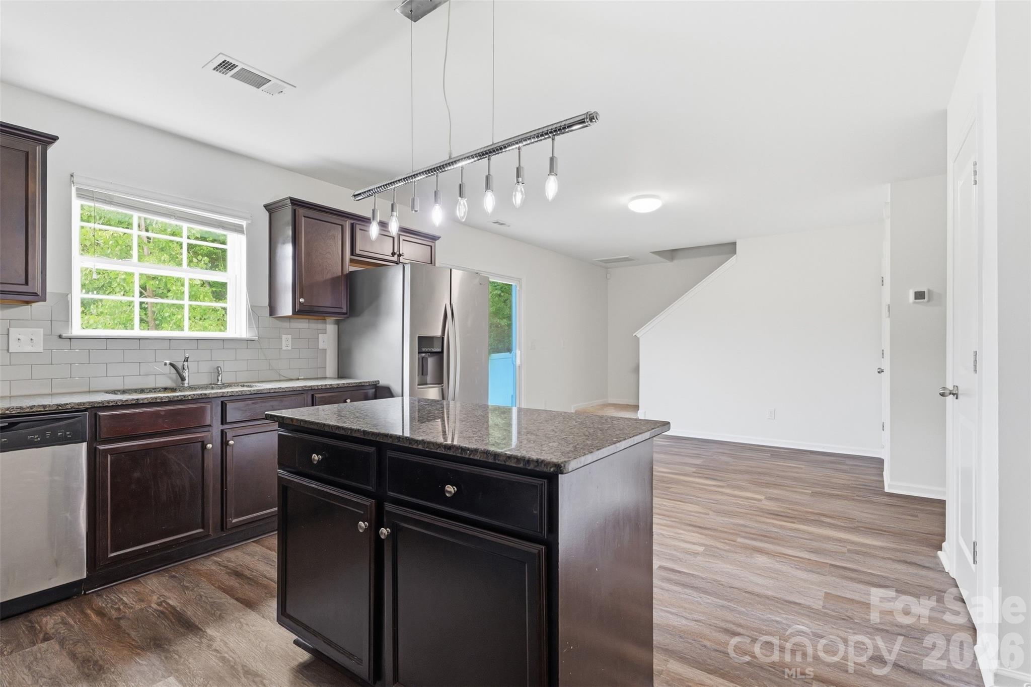 4219 John Dale Lane — Charlotte