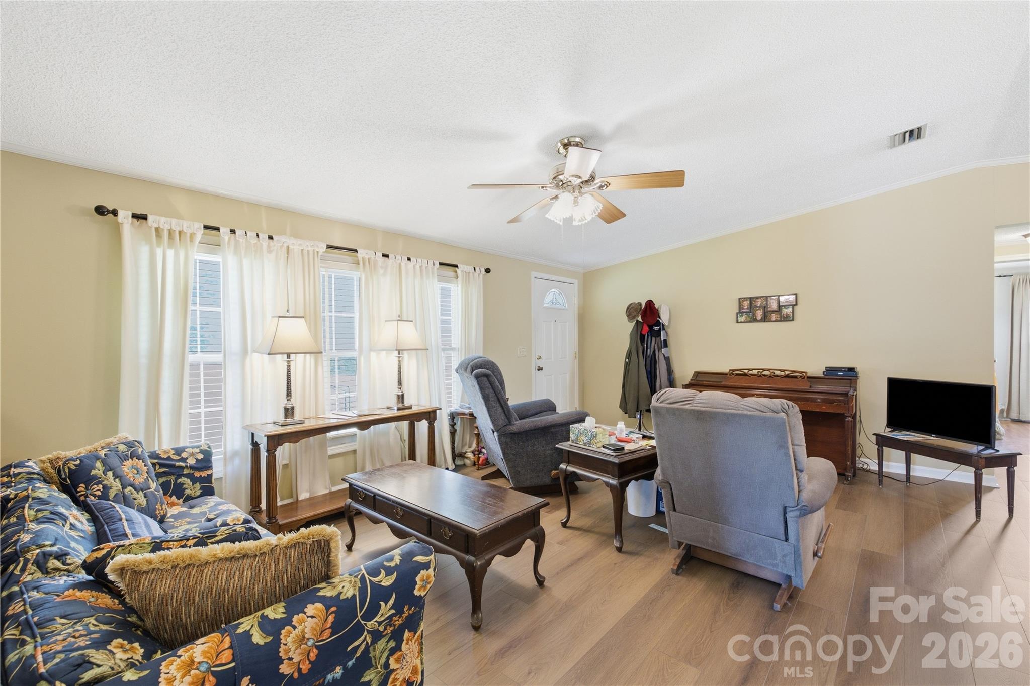 2185 E Ridge Road — Salisbury