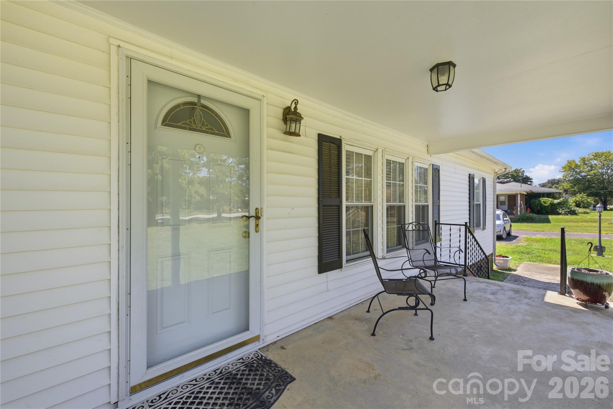 2185 E Ridge Road — Salisbury