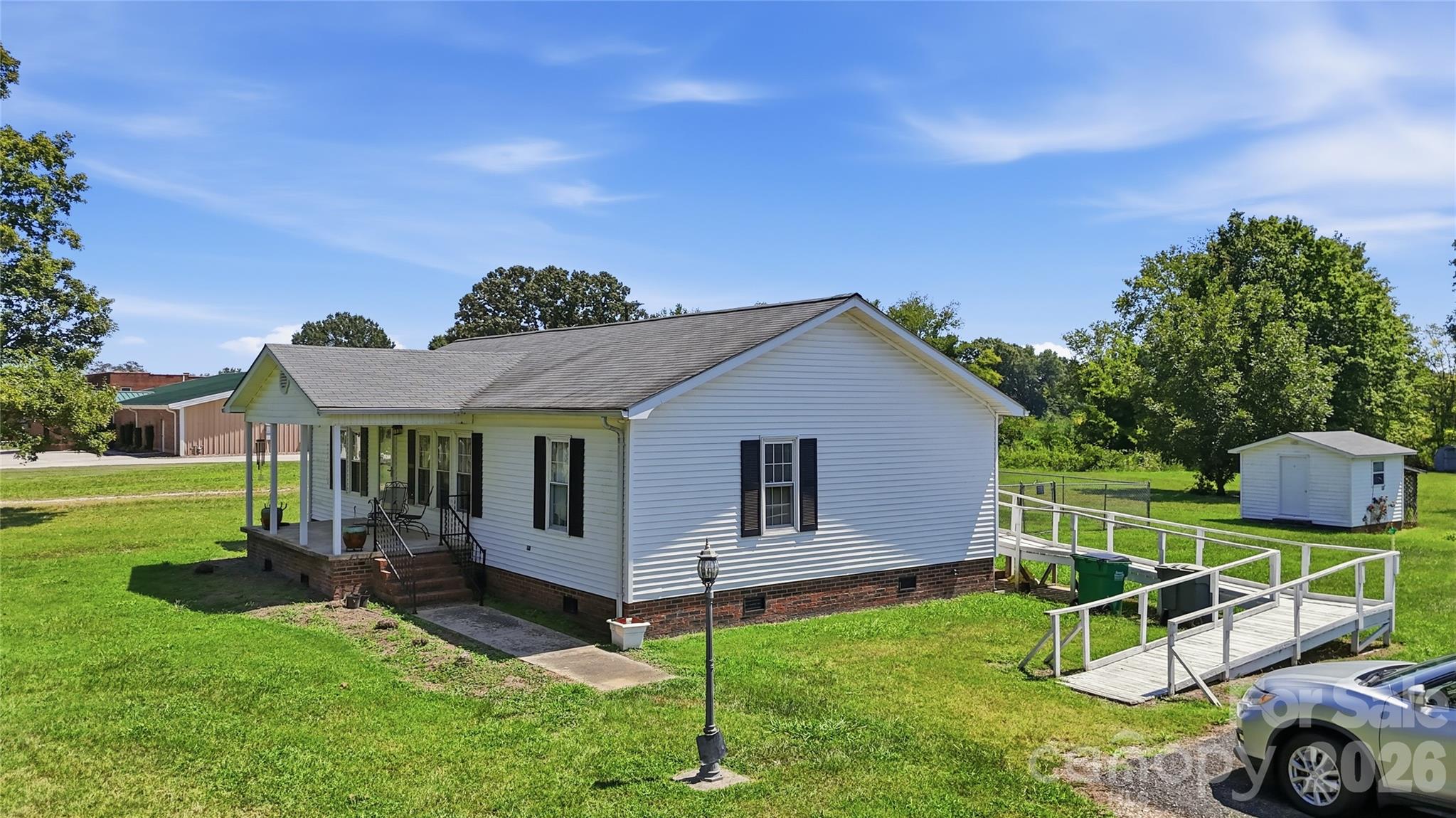 2185 E Ridge Road — Salisbury