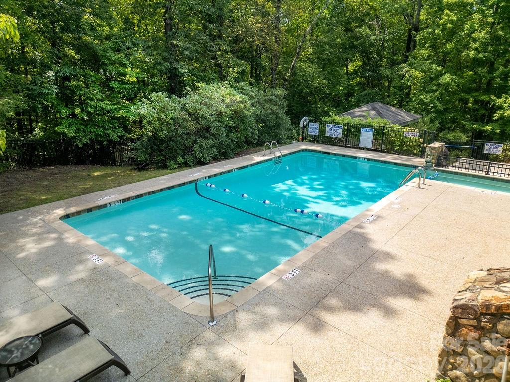 503 Cliff Ridge Drive — Cleveland