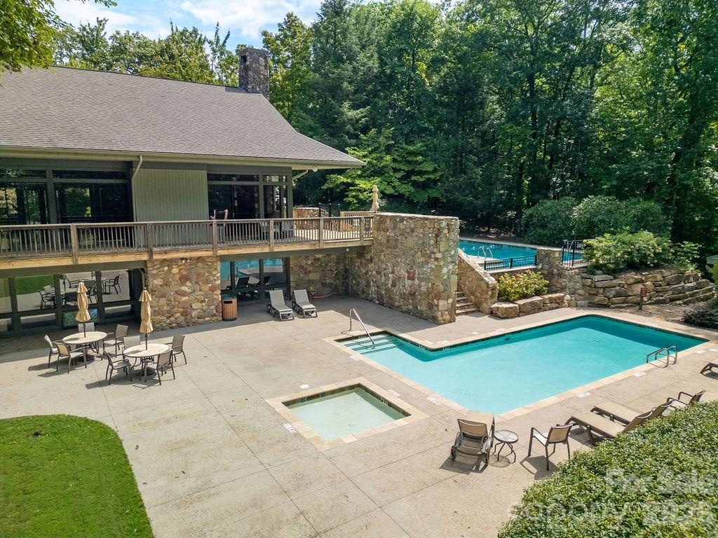 503 Cliff Ridge Drive — Cleveland