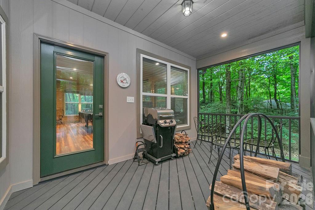 503 Cliff Ridge Drive — Cleveland