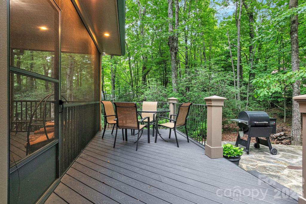 503 Cliff Ridge Drive — Cleveland