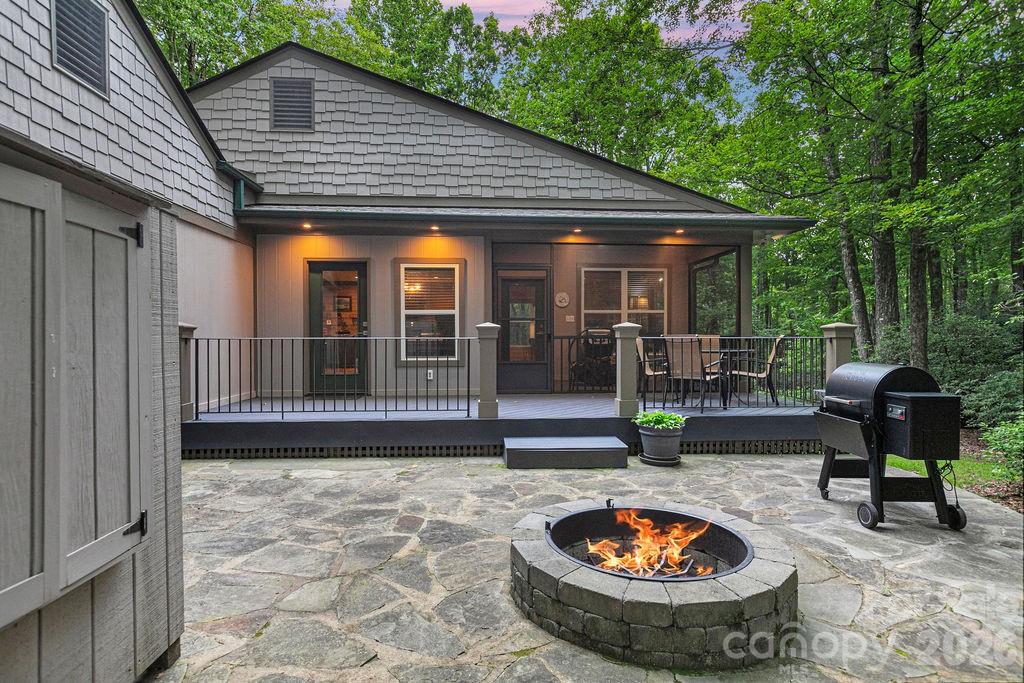 503 Cliff Ridge Drive — Cleveland
