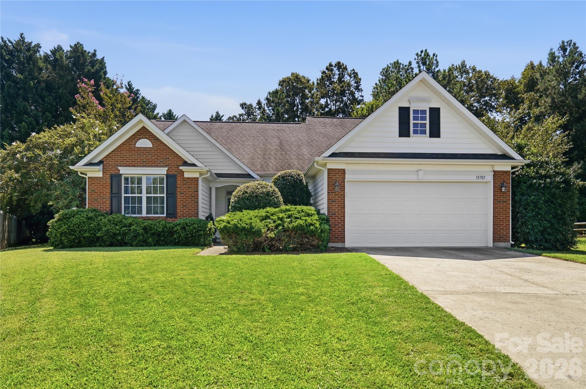 15707 Corsair Court — Charlotte