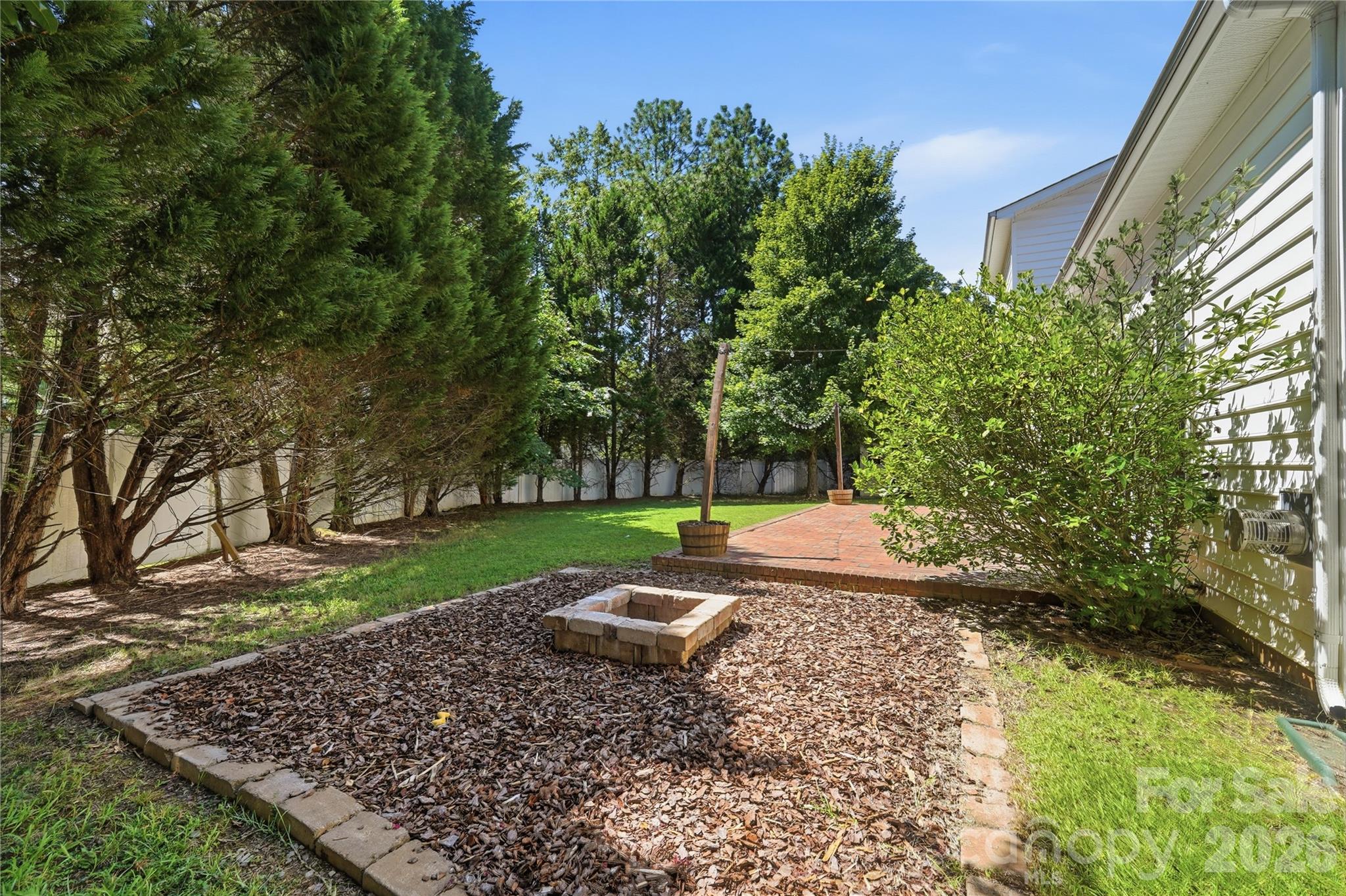 15707 Corsair Court — Charlotte