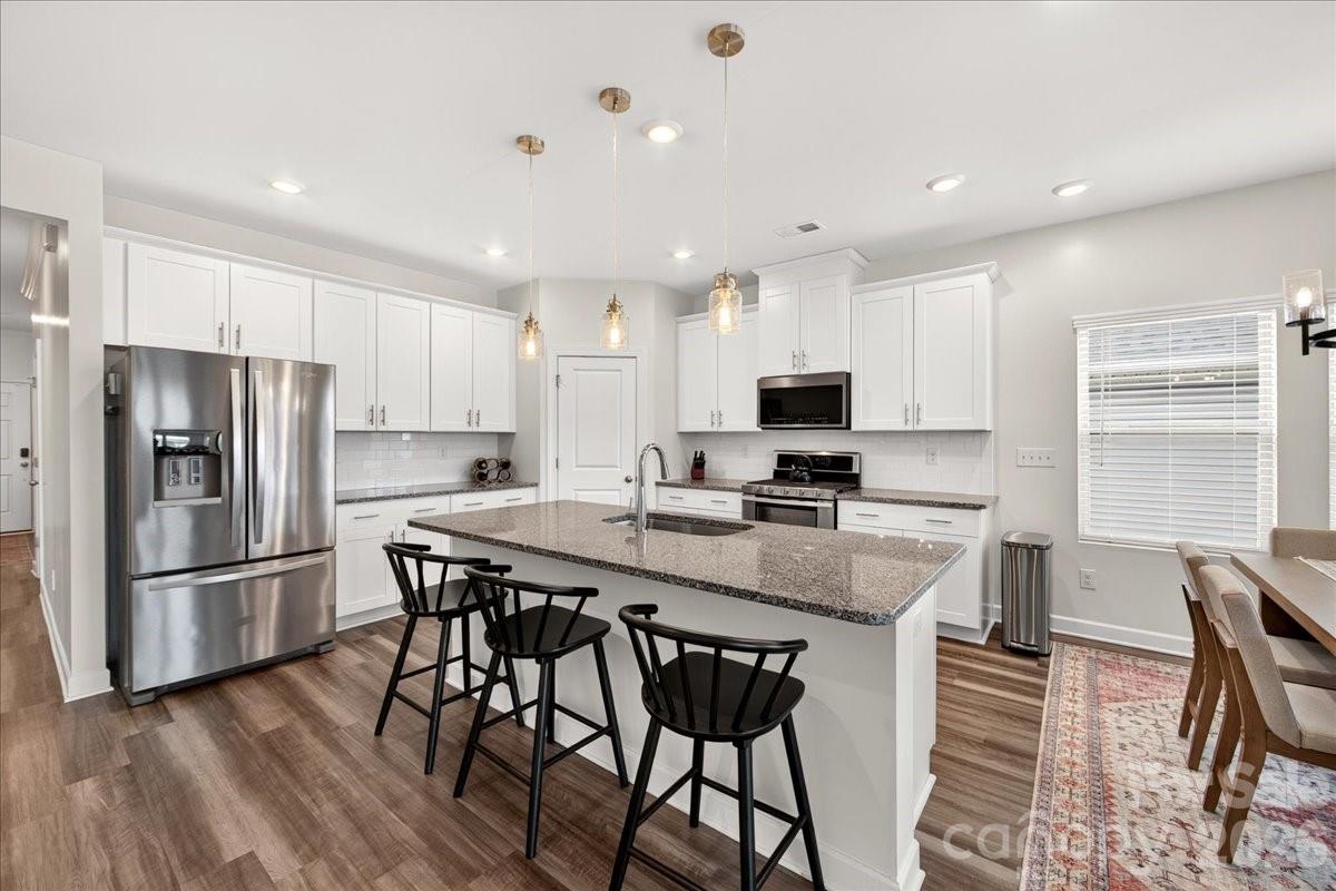 4420 Bright Road — Charlotte