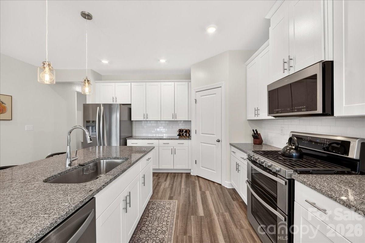 4420 Bright Road — Charlotte