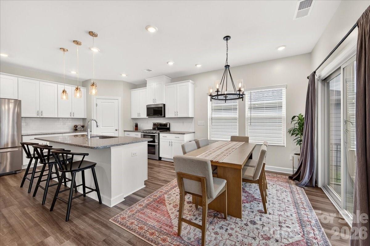 4420 Bright Road — Charlotte