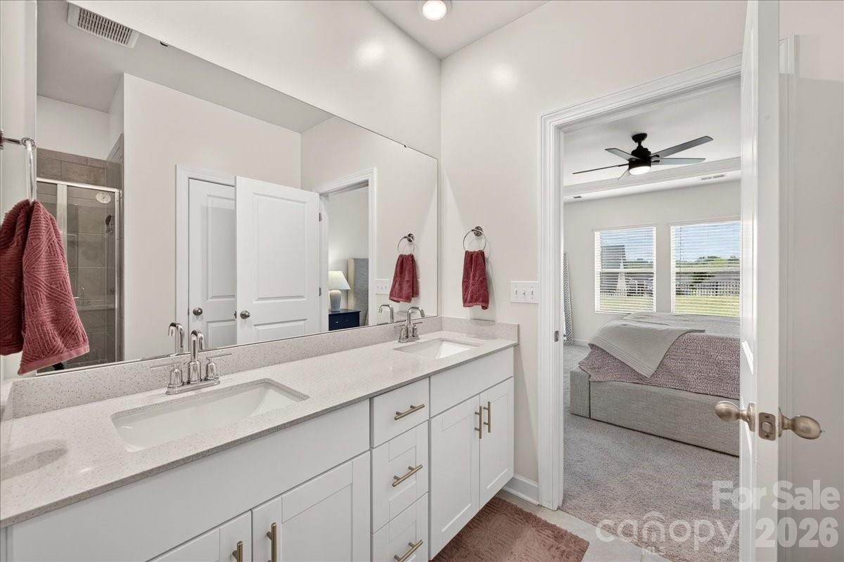 4420 Bright Road — Charlotte