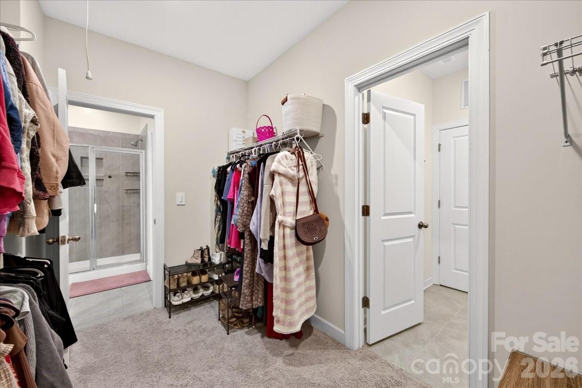 4420 Bright Road — Charlotte