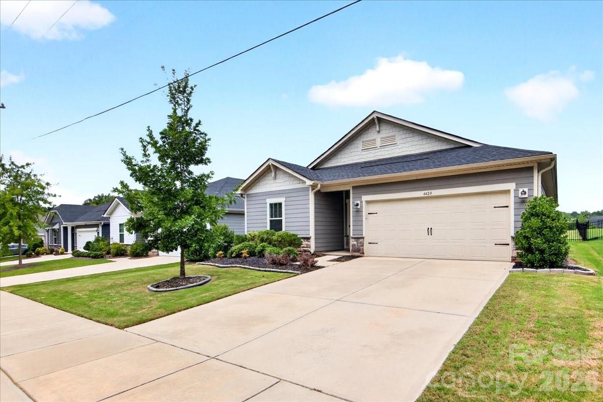 4420 Bright Road — Charlotte