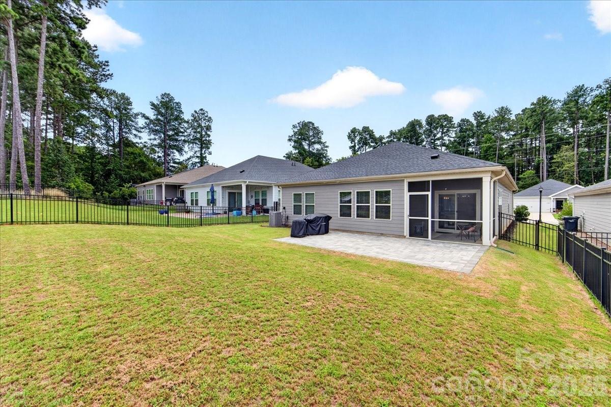 4420 Bright Road — Charlotte