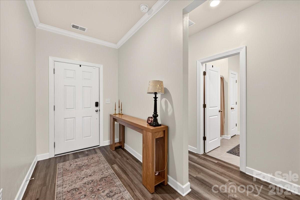 4420 Bright Road — Charlotte