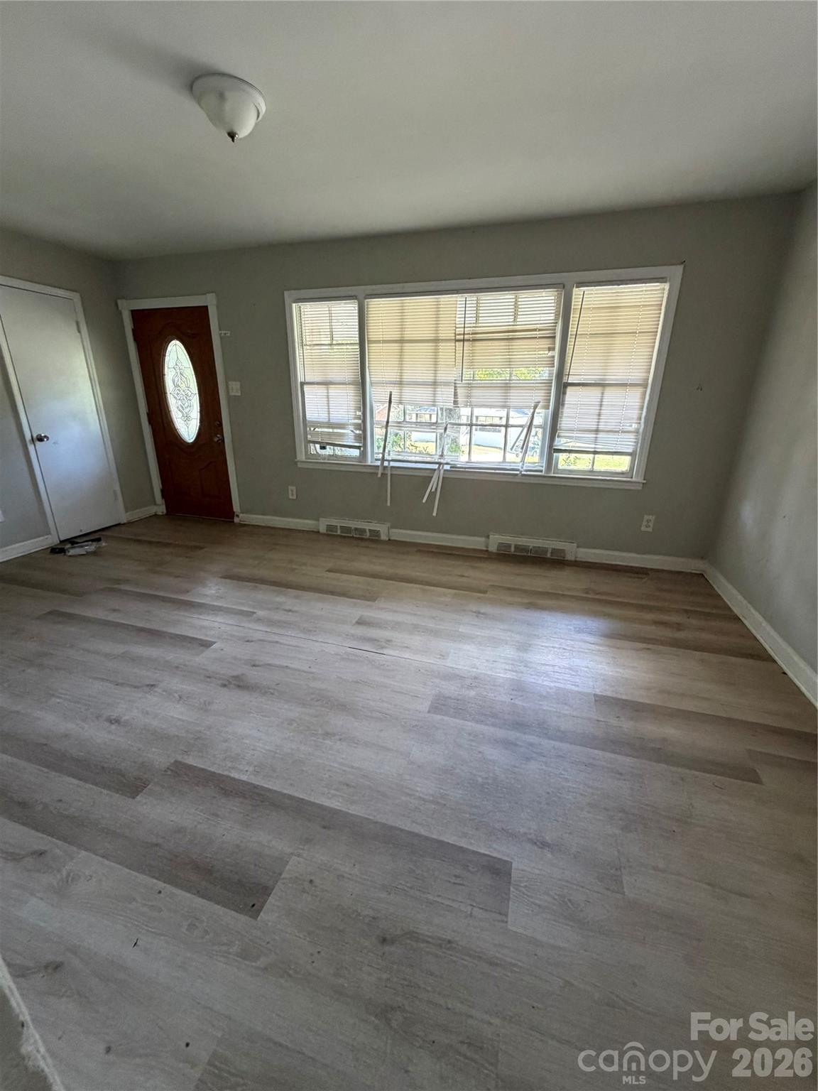4731 Hidden Valley Road — Charlotte