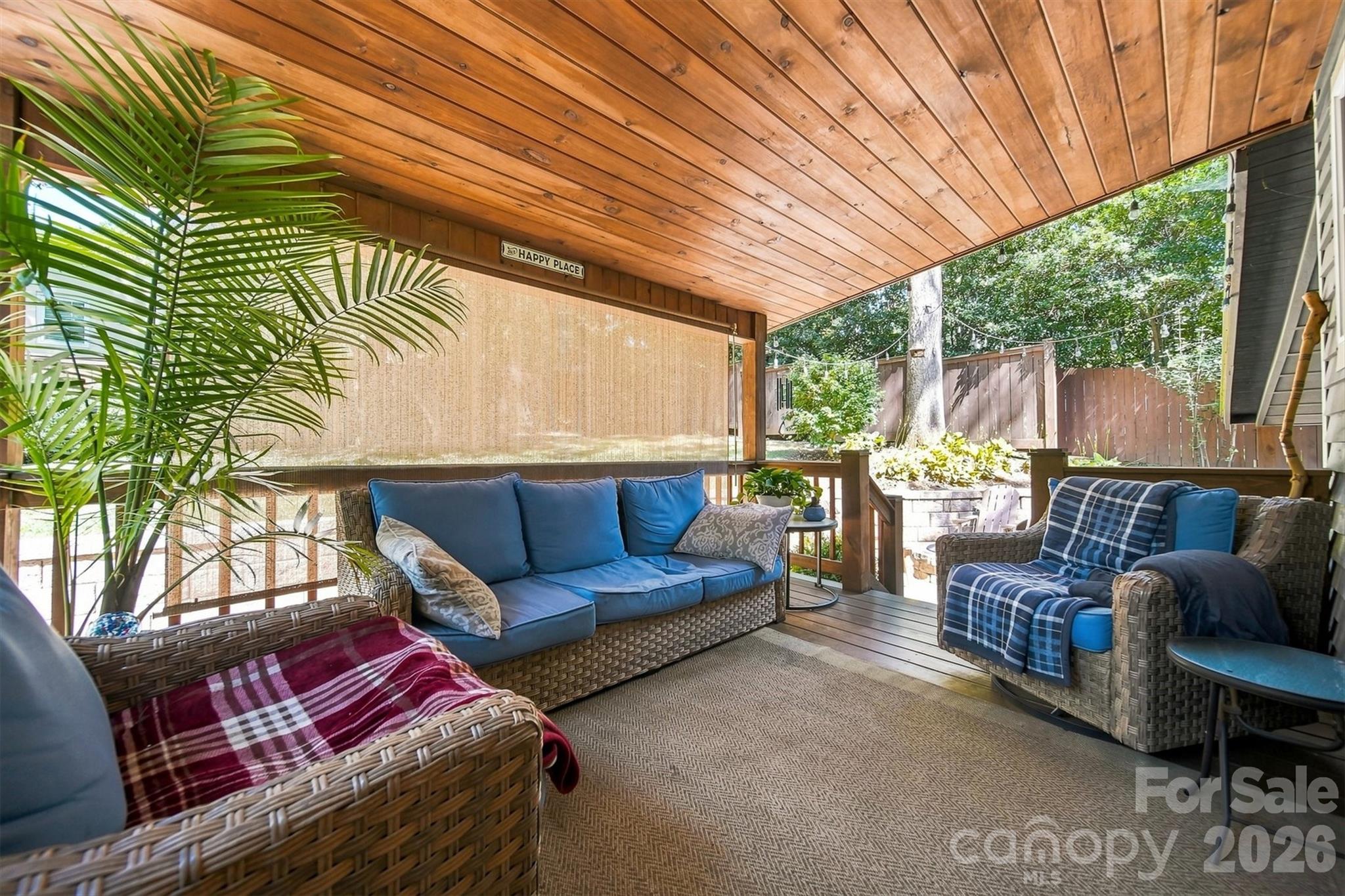 1068 5th Avenue Court NW — Hickory
