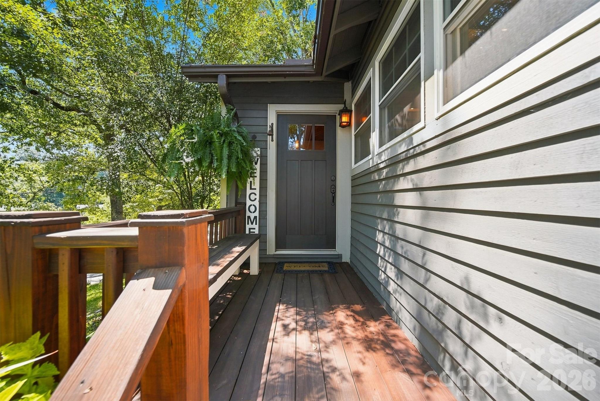 1068 5th Avenue Court NW — Hickory