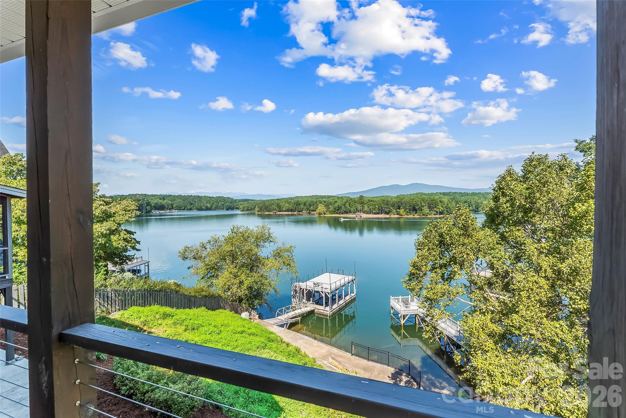 501 Lake Club Drive — Nebo