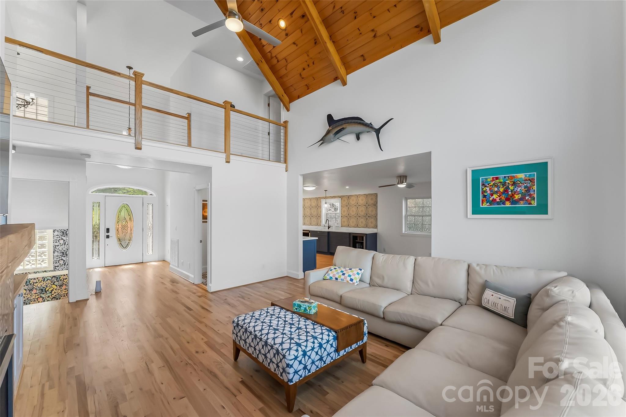 501 Lake Club Drive — Nebo