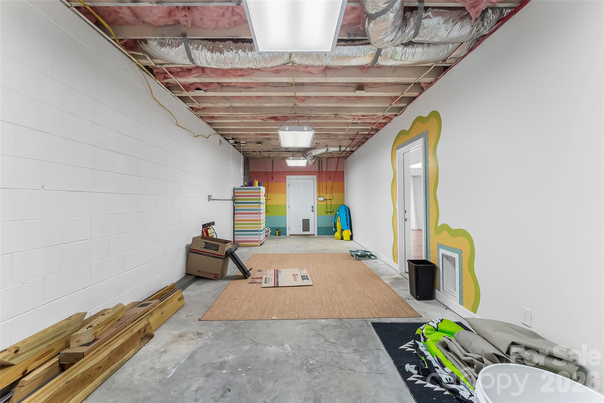 501 Lake Club Drive — Nebo