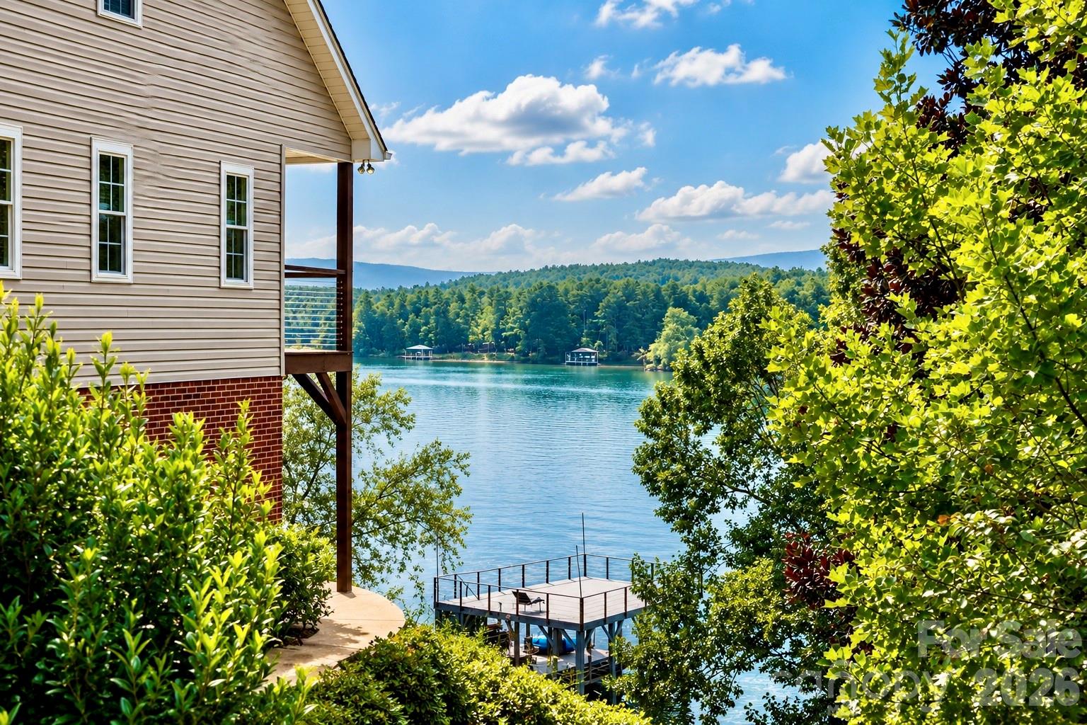 501 Lake Club Drive — Nebo