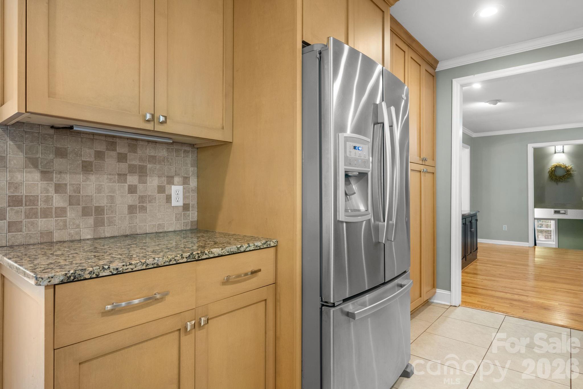 2015 12th Street Drive NW — Hickory
