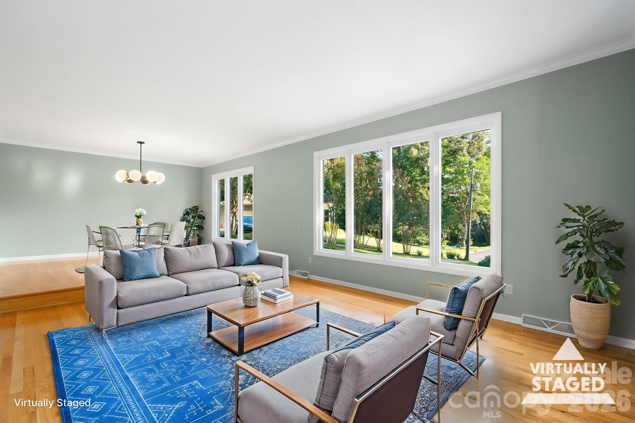 2015 12th Street Drive NW — Hickory