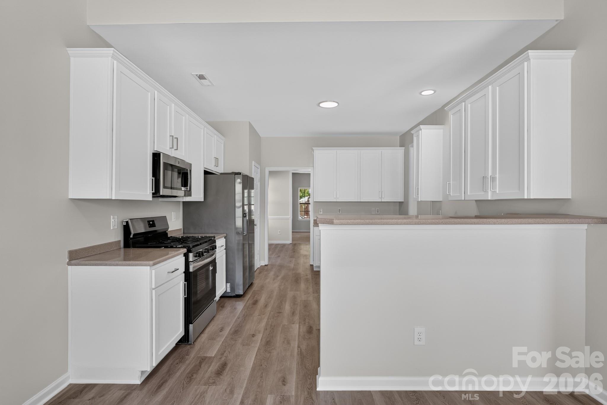 3006 Royal Troon Drive — Matthews